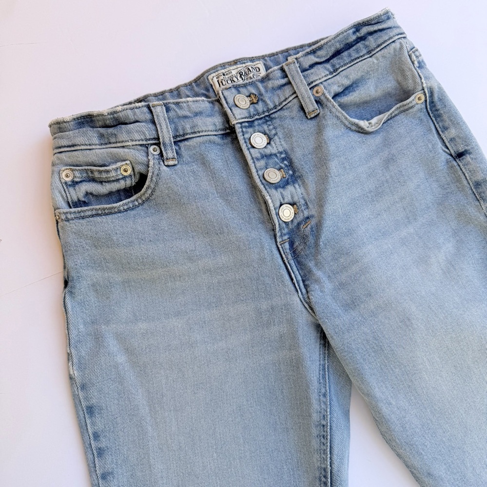 Woman’s Lucky Brand🍀Denim Jeans Bridgette Cropped Flare Size 6/28​ - Picture 2 of 12
